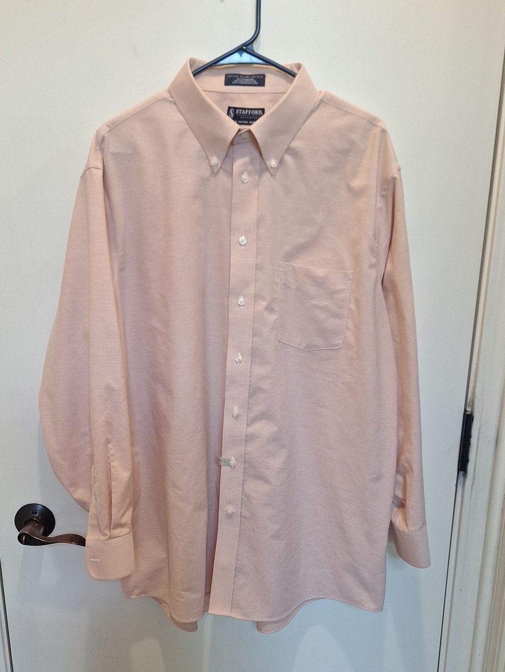 Stafford Men’s Light Peach Button-Down Oxford Shirt